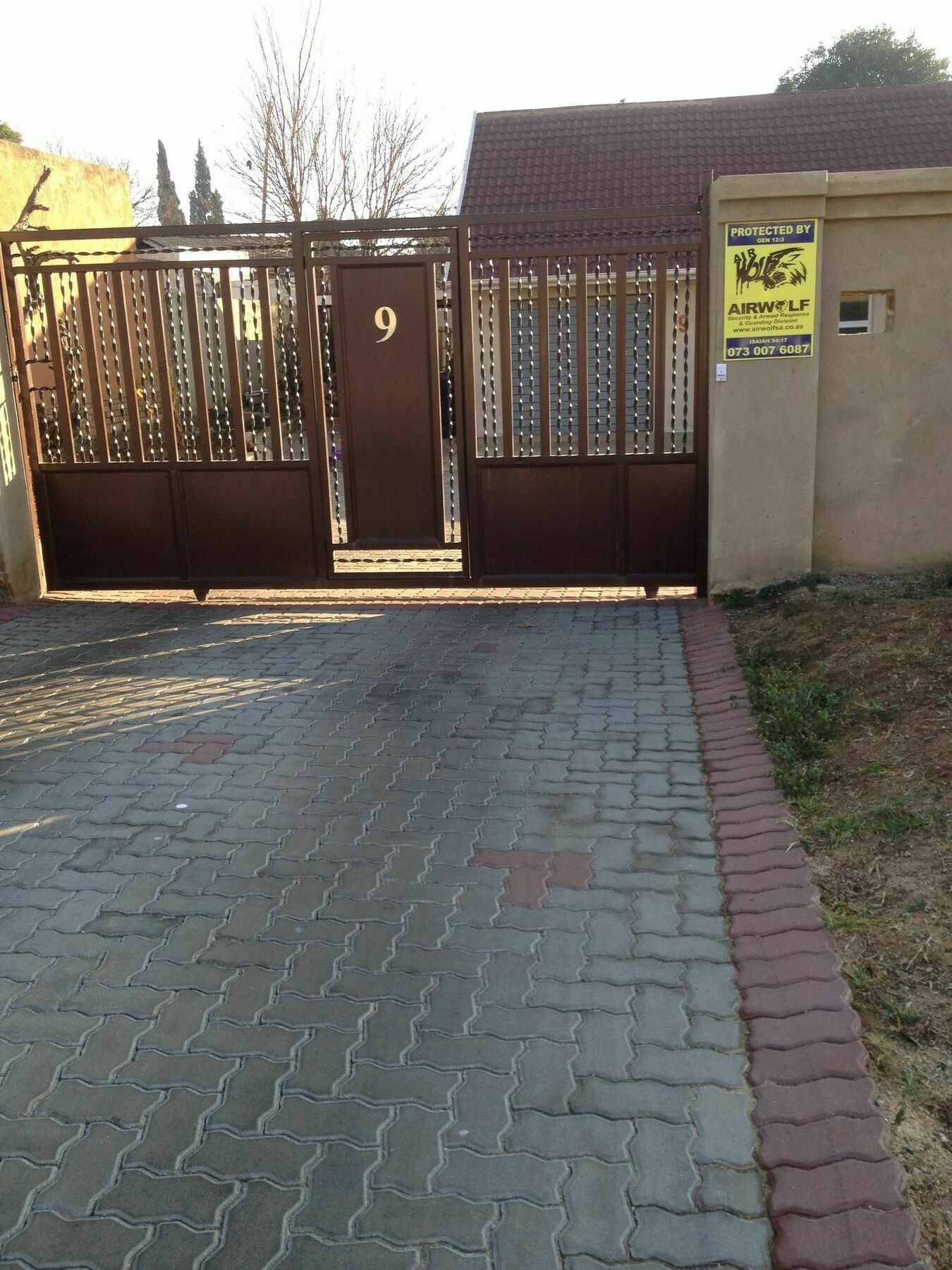 Afrikawisa At O.R. Tambo International Airport Bed & Breakfast Кемптън Парк Екстериор снимка